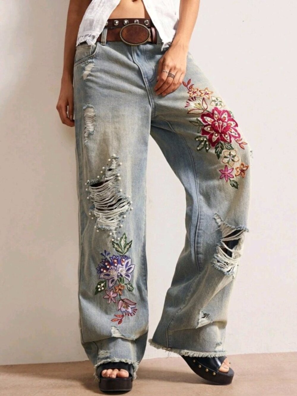 Countryside Vacation Style Casual Woven Embroidered Beaded Loose Women Jeans - Picture 3 of 9